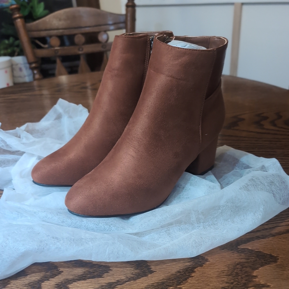 Chic Brown Ankle Booties